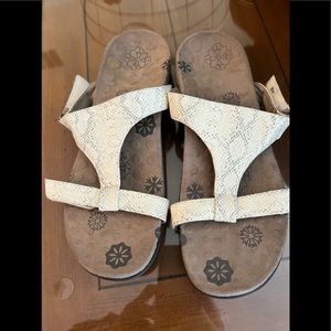 Orthaheel womens sandals 10